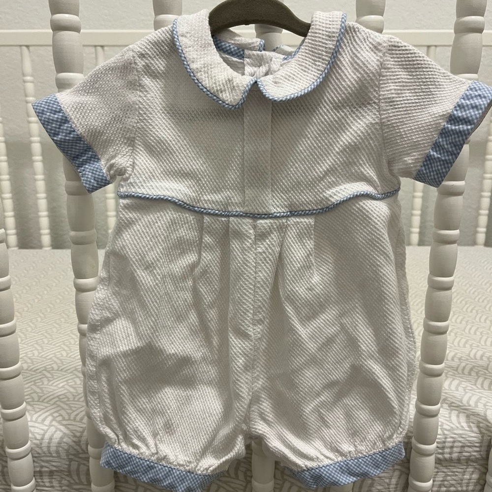 Boutique Shortall with Peter Pan collar 3-6 months